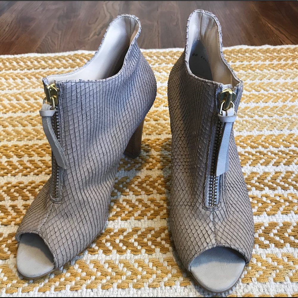 ๐๐ป NWT PAUL GREEN TOPAZ SNAKE Open Toe Bootie - Picture 4 of 8